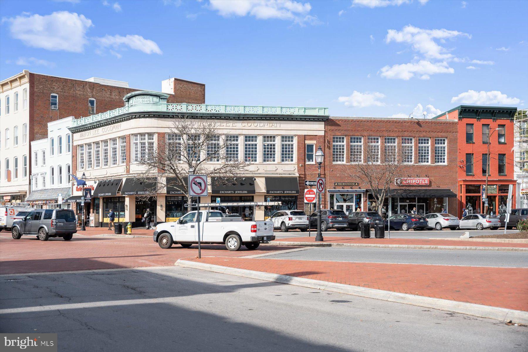 EASTPORT - Residential