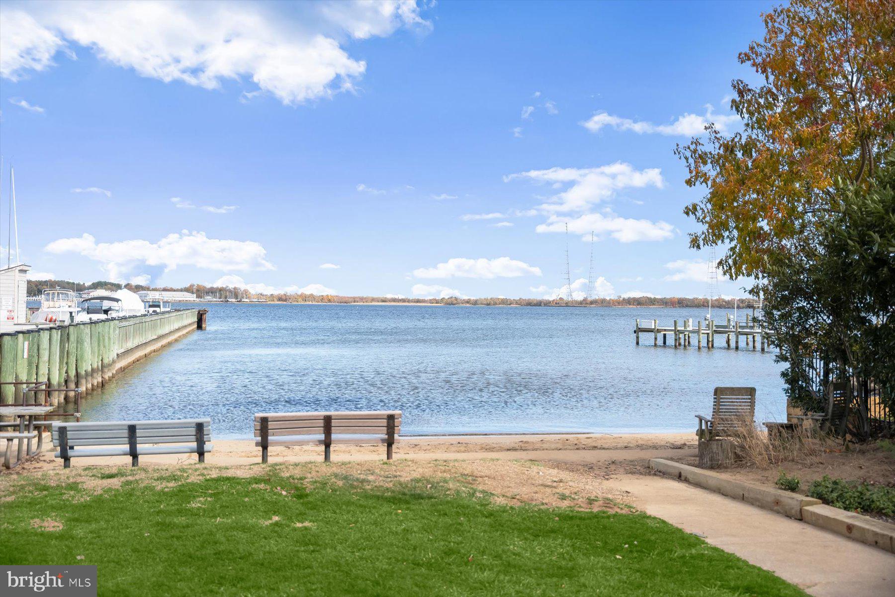 EASTPORT - Residential