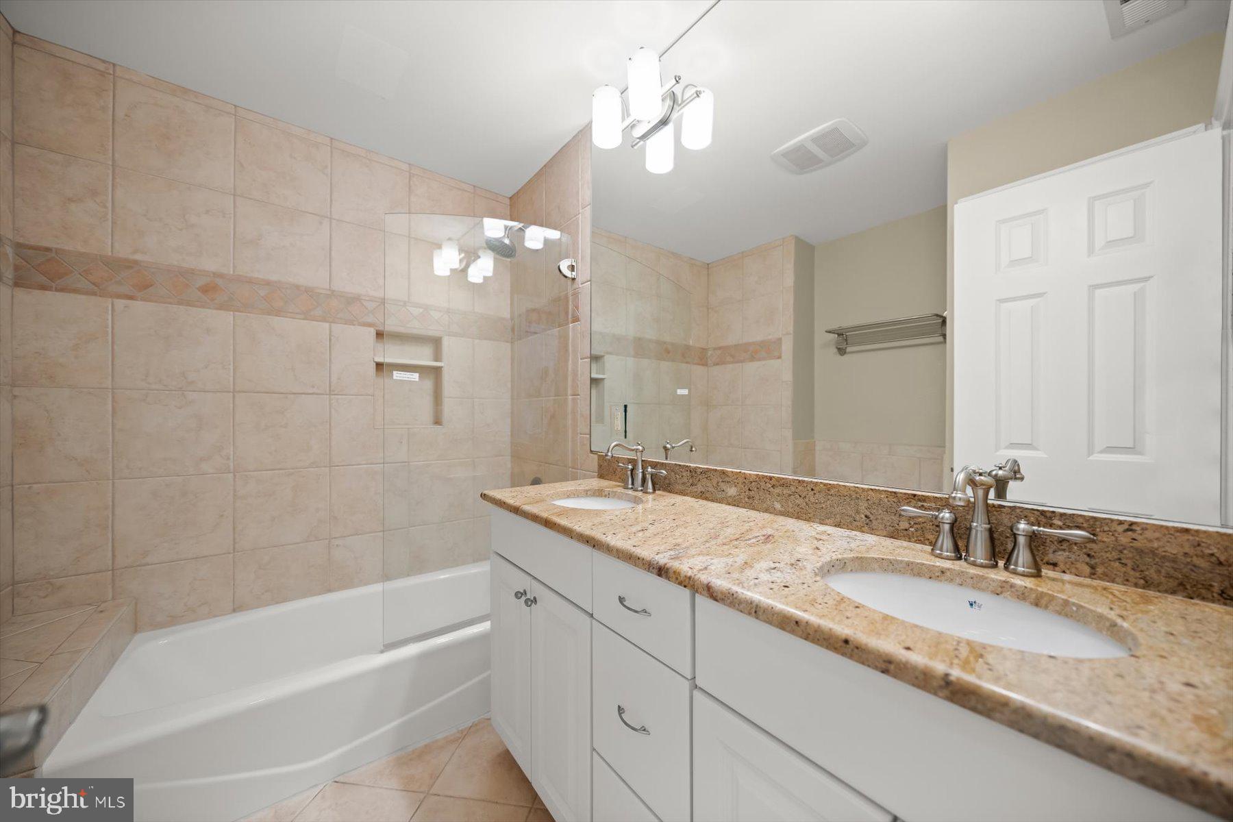 EASTPORT - Residential