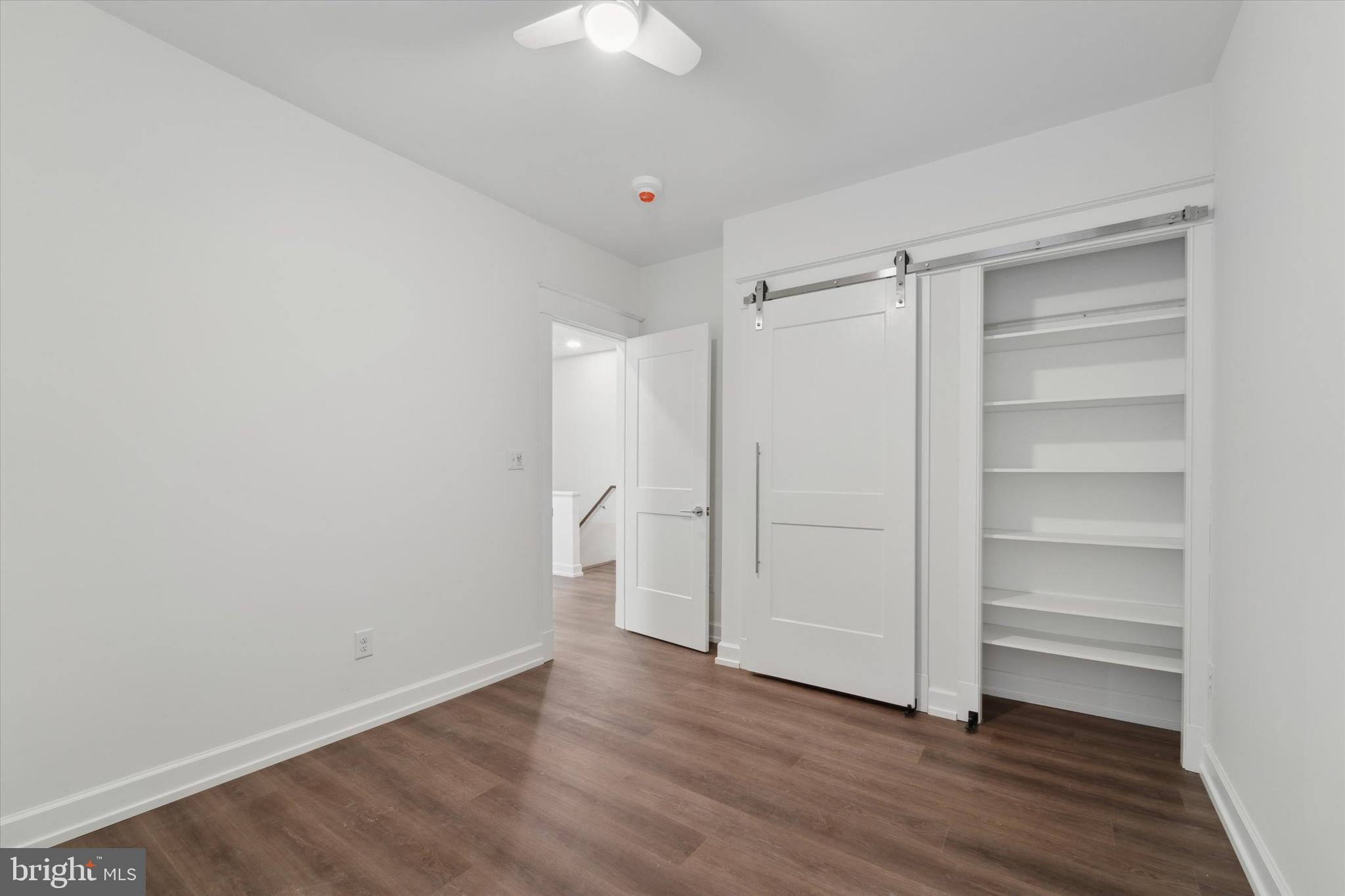 BRYN MAWR - Commercial Sale