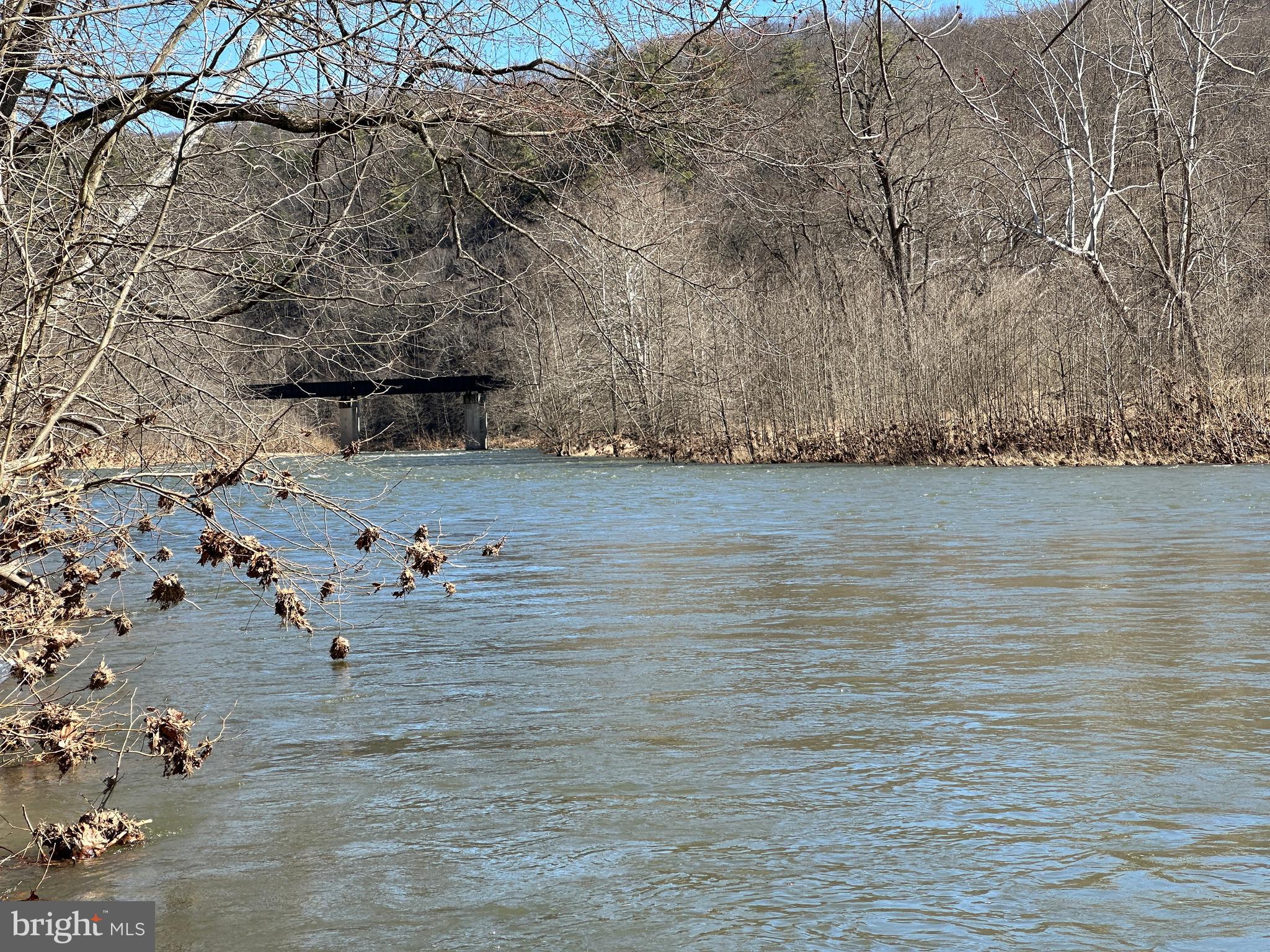 TROUGH OVERLOOK - Land