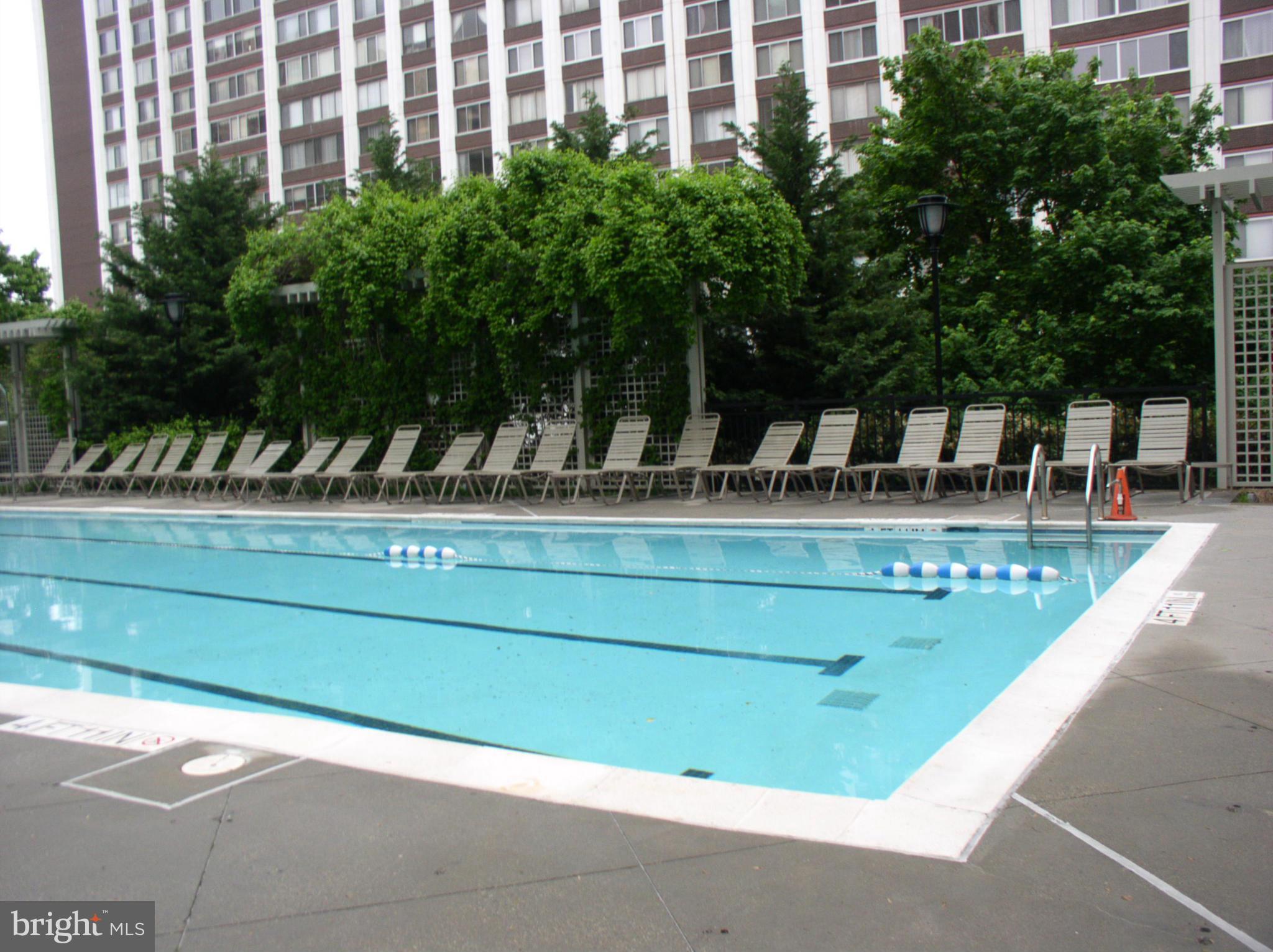 GALLERY AT WHITE FLINT - Residential Lease