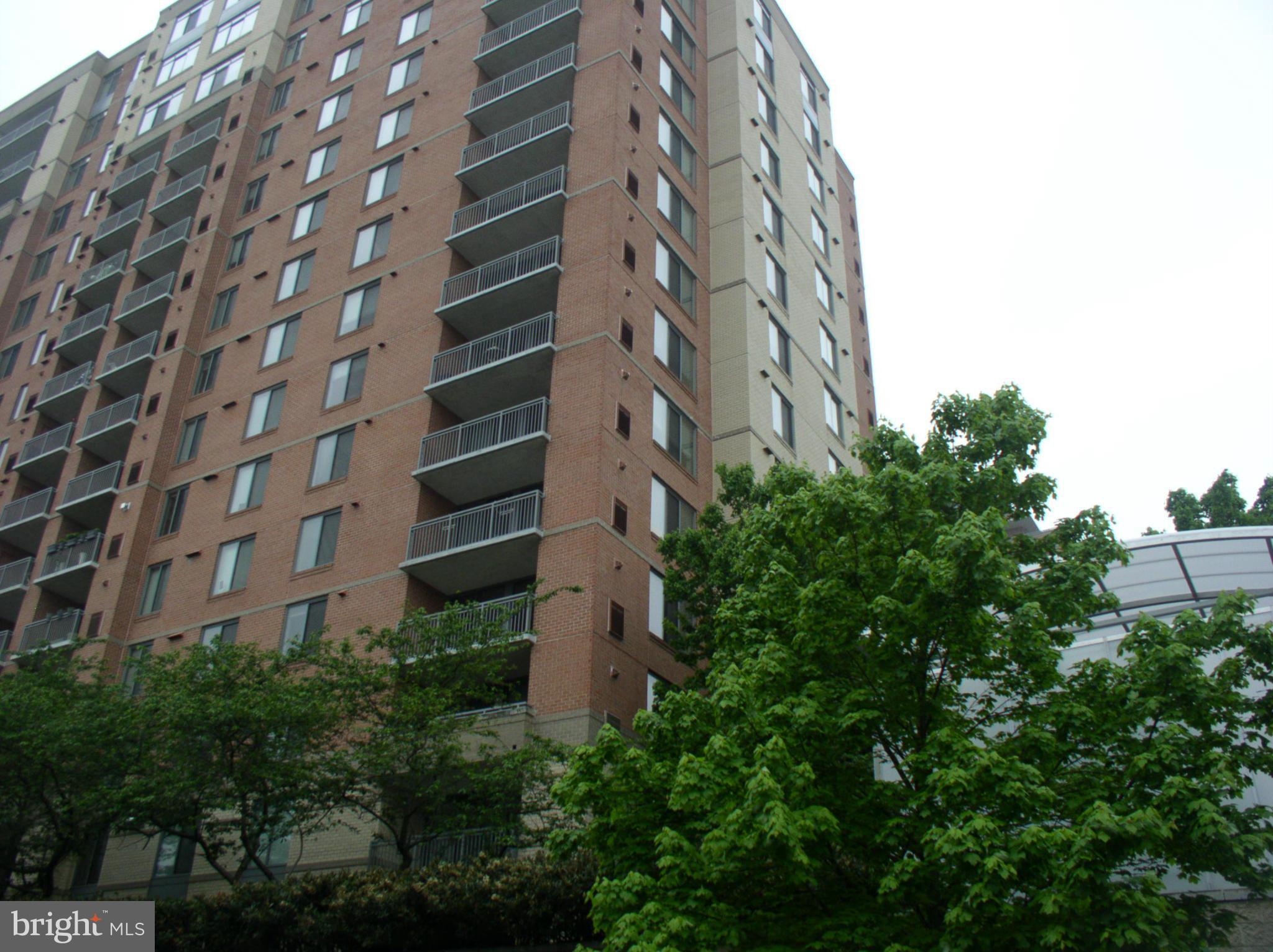 GALLERY AT WHITE FLINT - Residential Lease