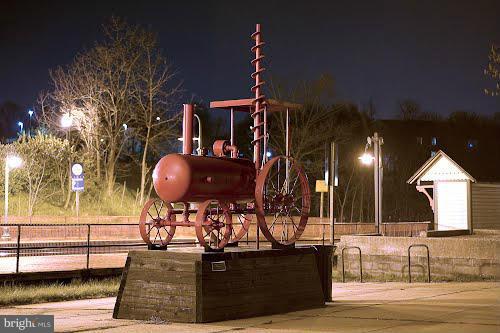 LANDING GLEN - Residential Lease