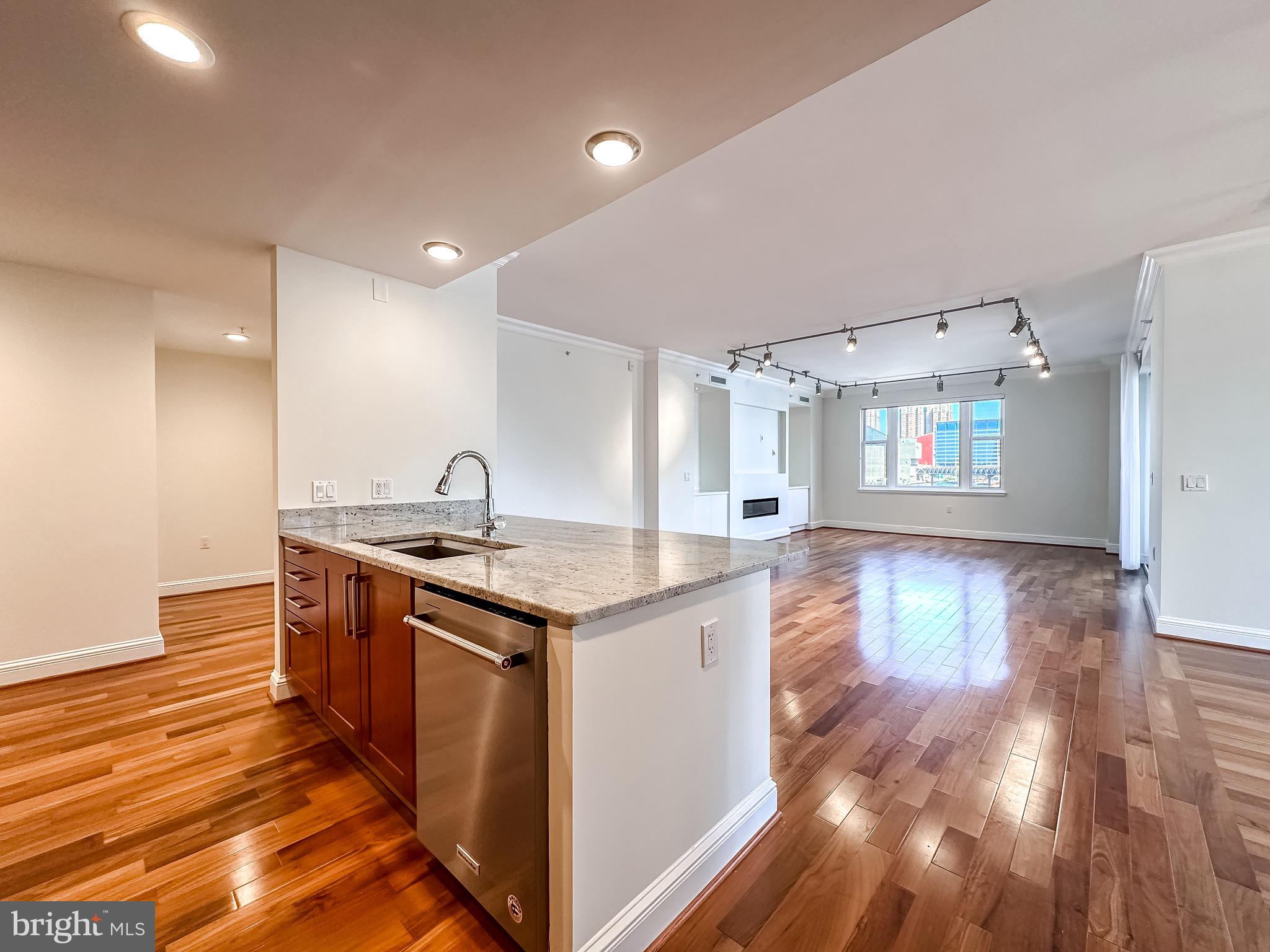 INNER HARBOR - Residential