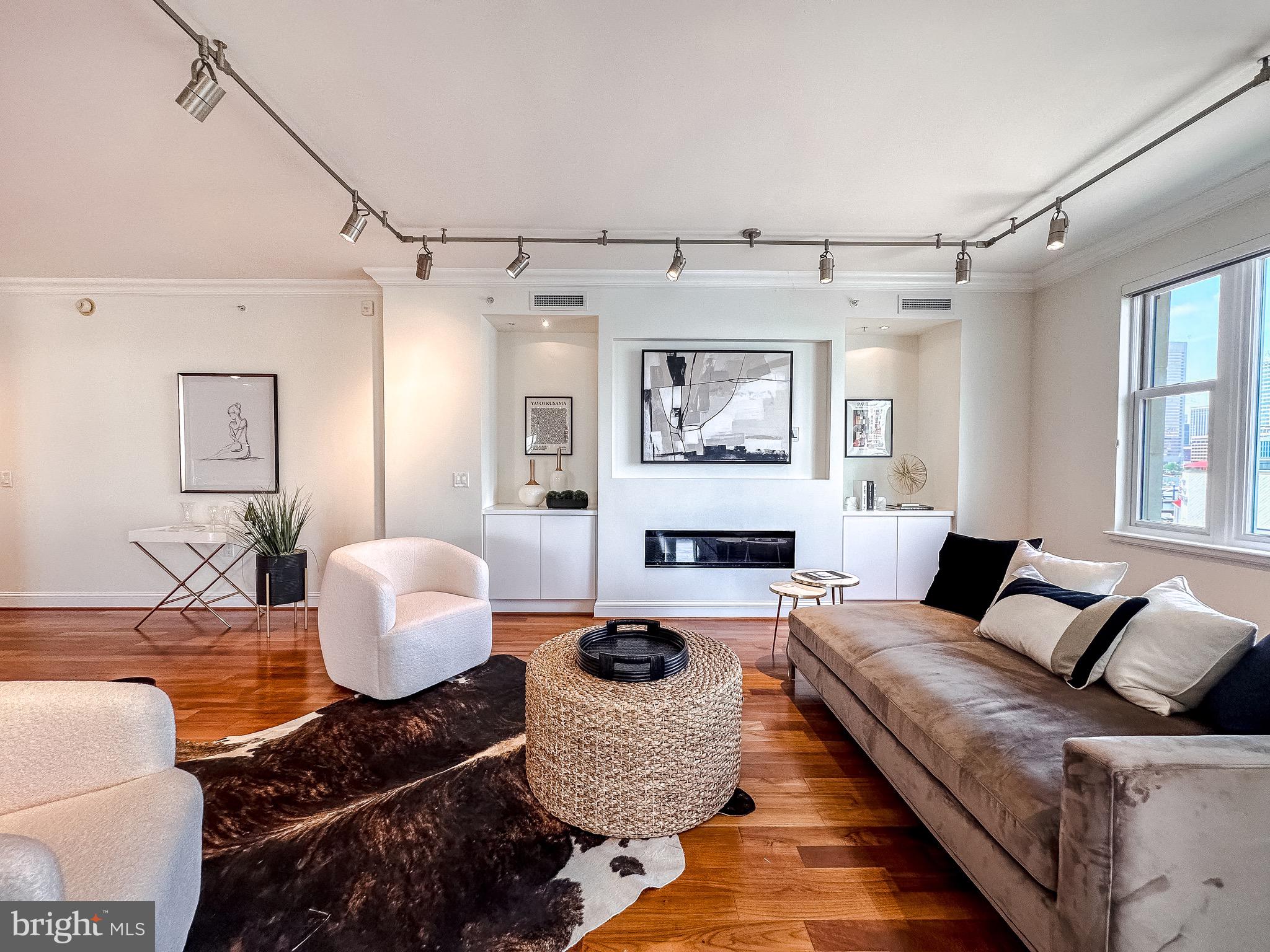 INNER HARBOR - Residential