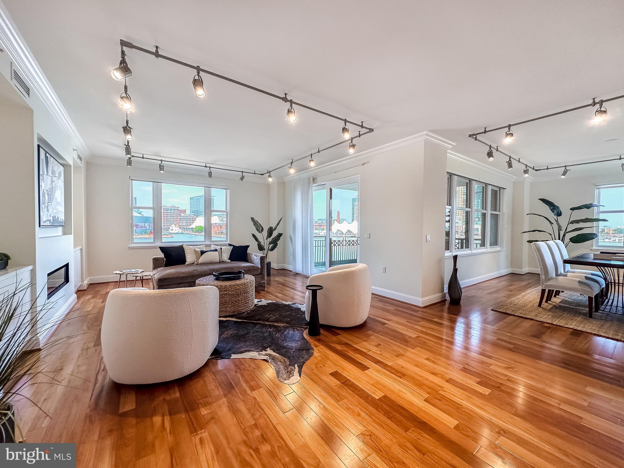 INNER HARBOR - Residential