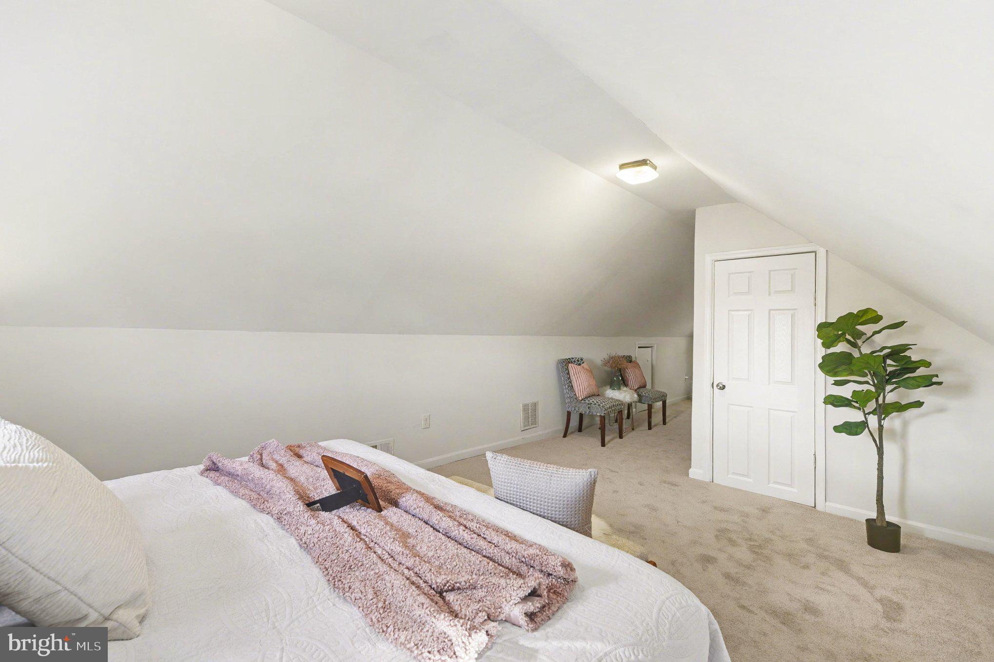 HAMILTON HEIGHTS - Residential