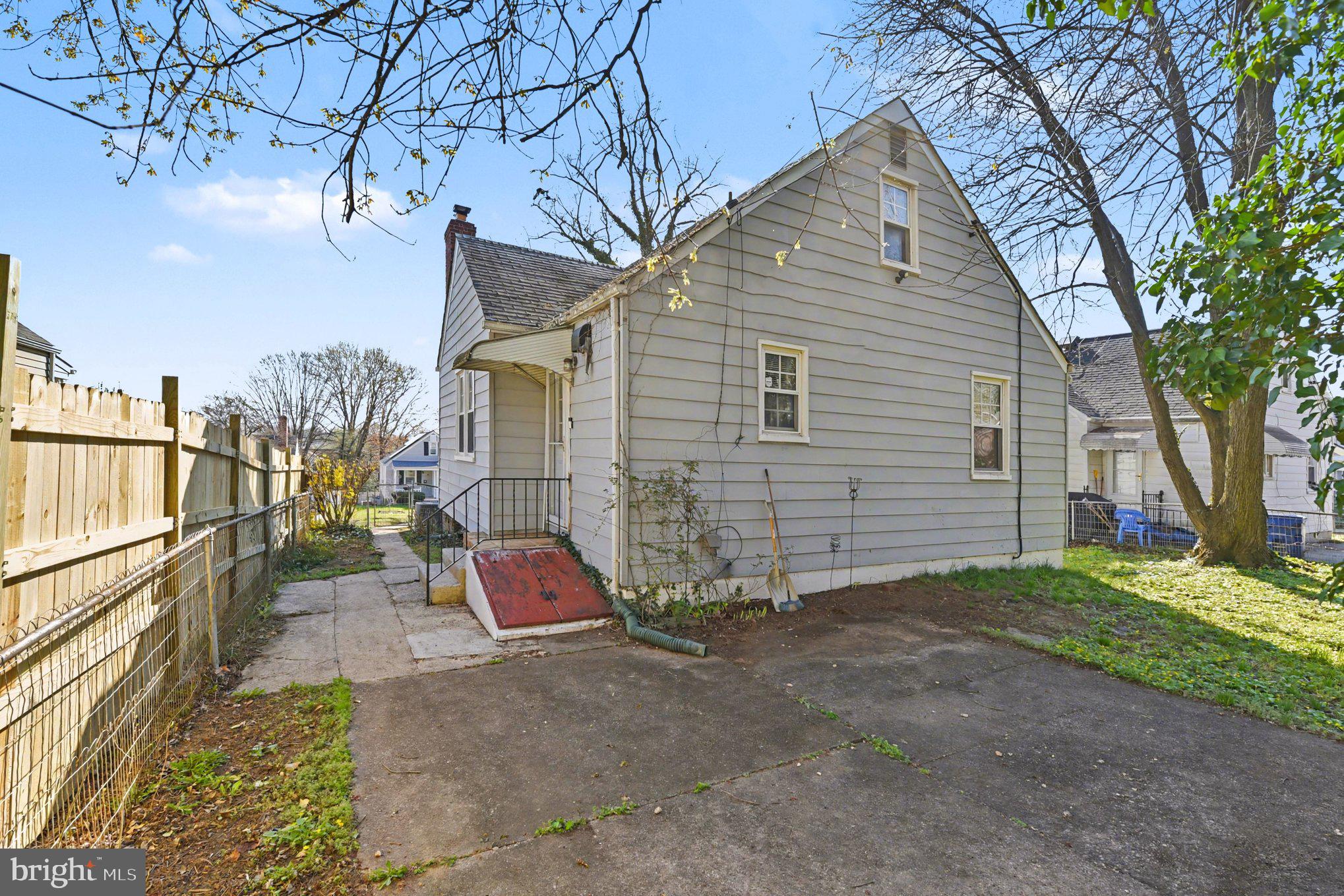 HAMILTON HEIGHTS - Residential