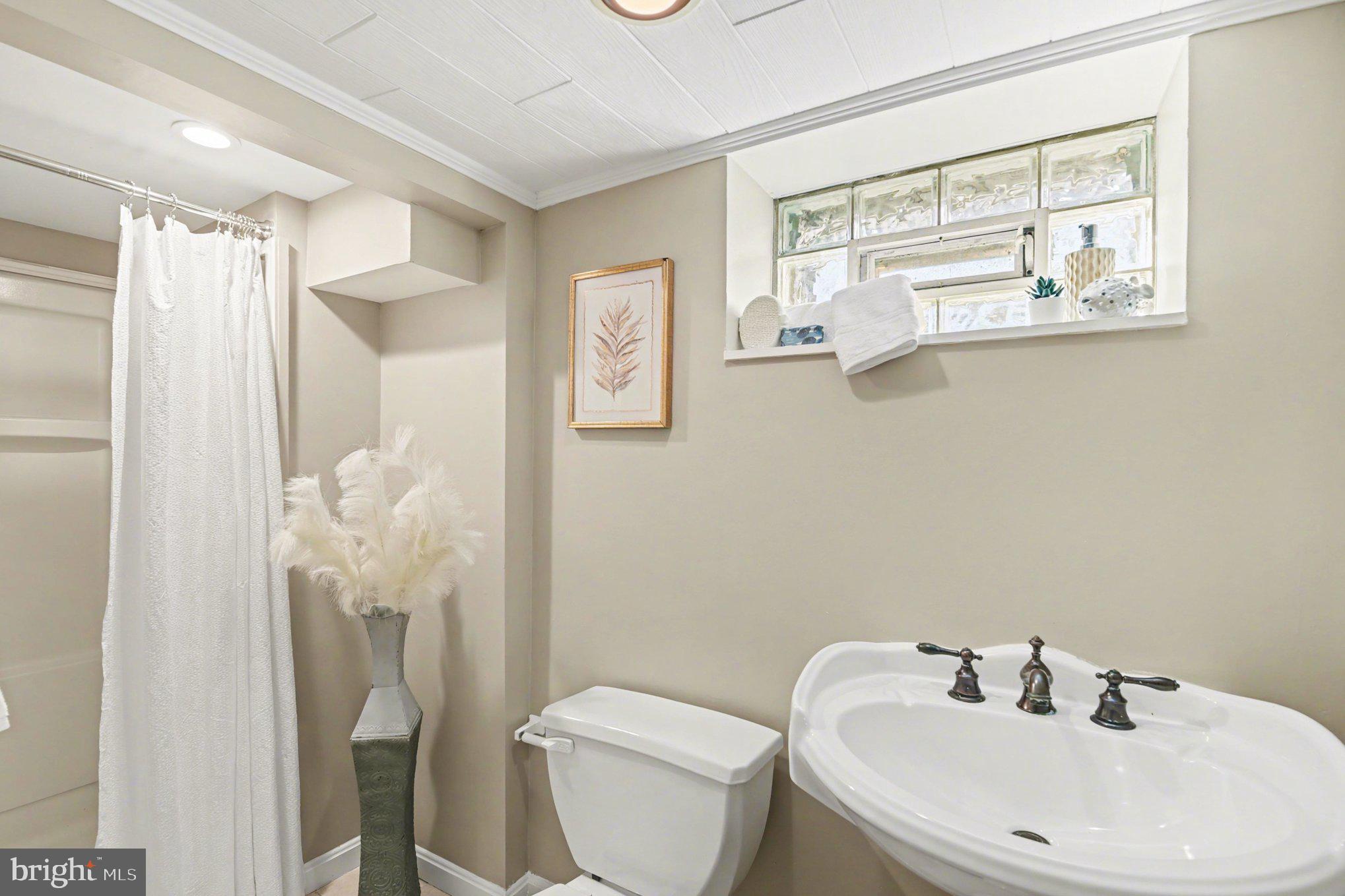 HAMILTON HEIGHTS - Residential