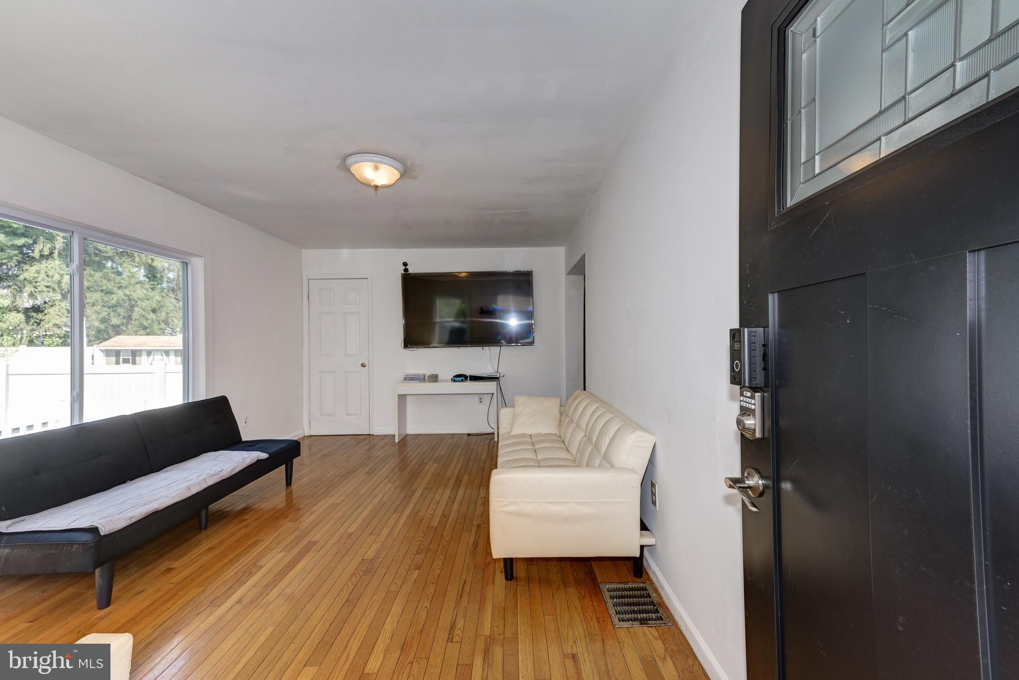 511 E PARK AVENUE