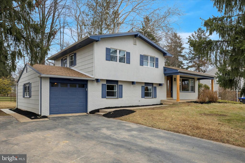 Photo of 13 Winding Way, MALVERN, PA 19355 (MLS # PACT2115440)