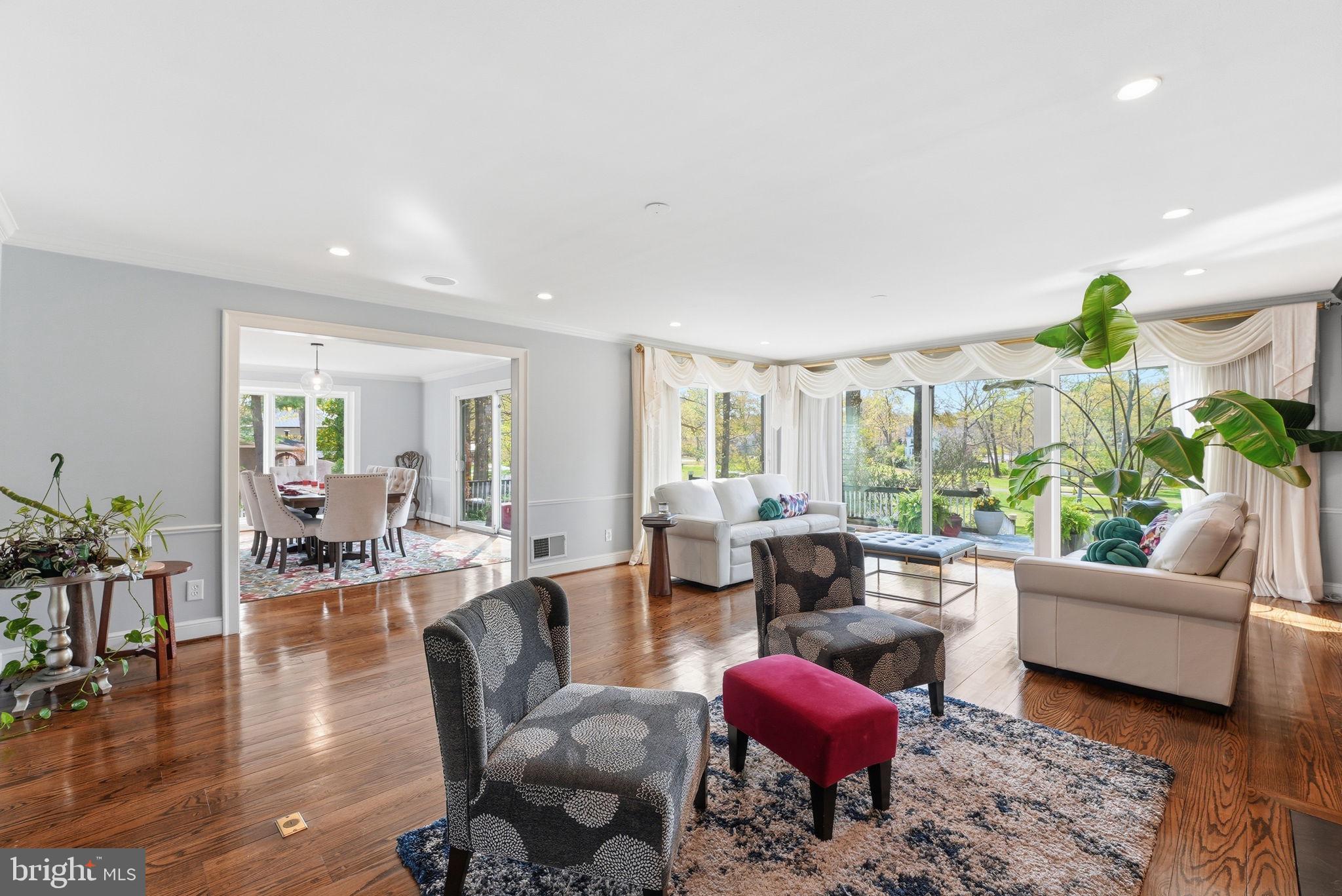 TANTALLON ON THE POTOMAC - Residential