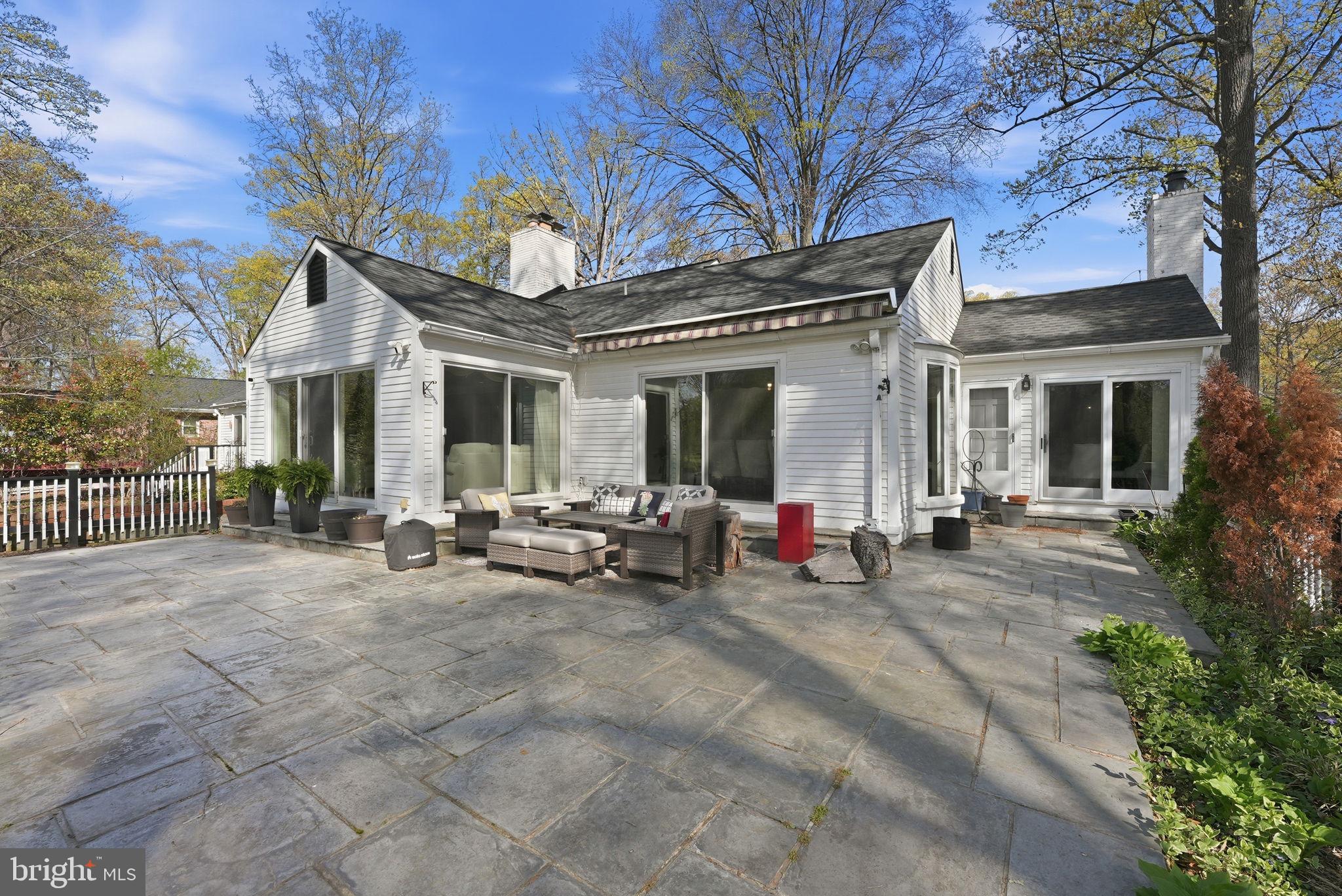 TANTALLON ON THE POTOMAC - Residential