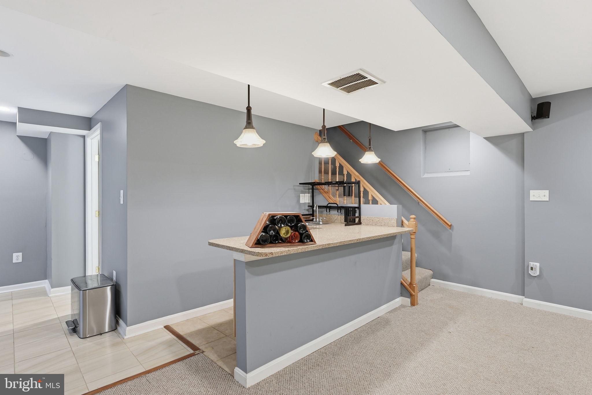 TANTALLON ON THE POTOMAC - Residential