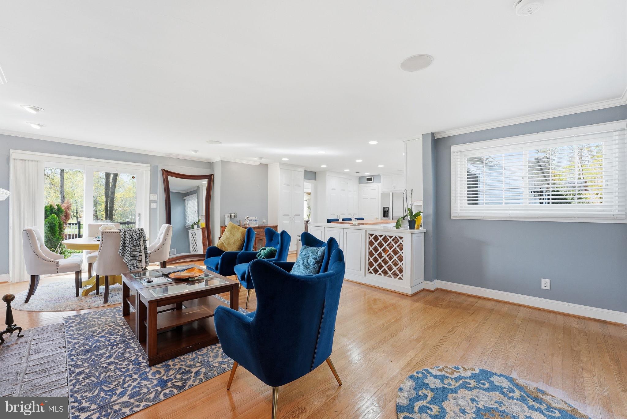 TANTALLON ON THE POTOMAC - Residential