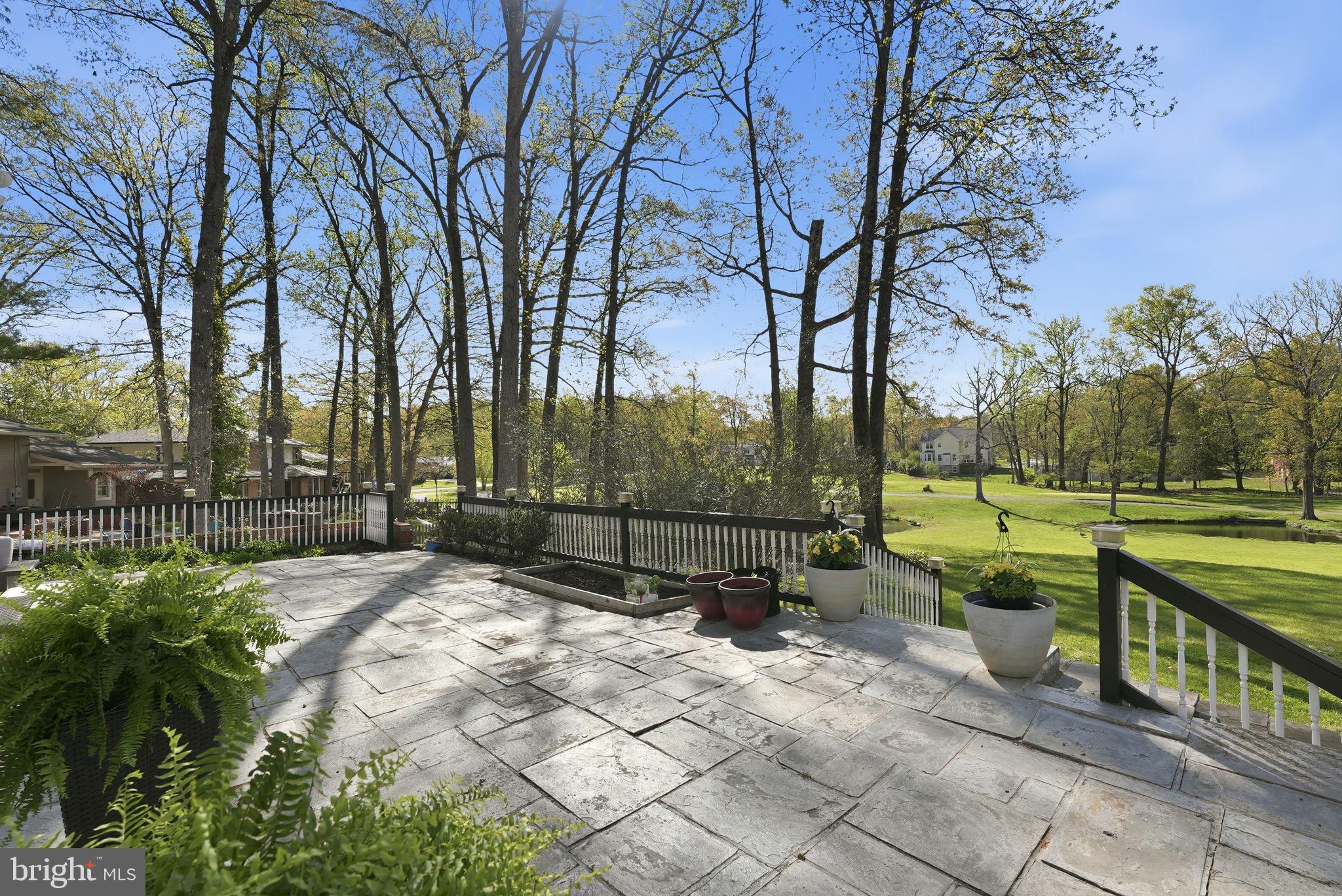 TANTALLON ON THE POTOMAC - Residential