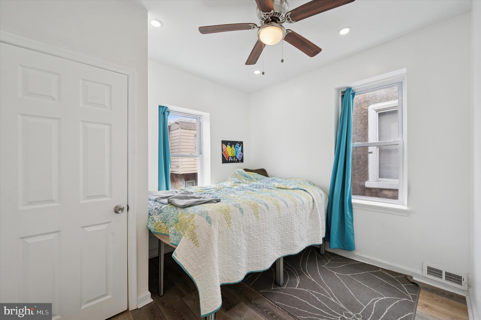 COBBS CREEK - Residential