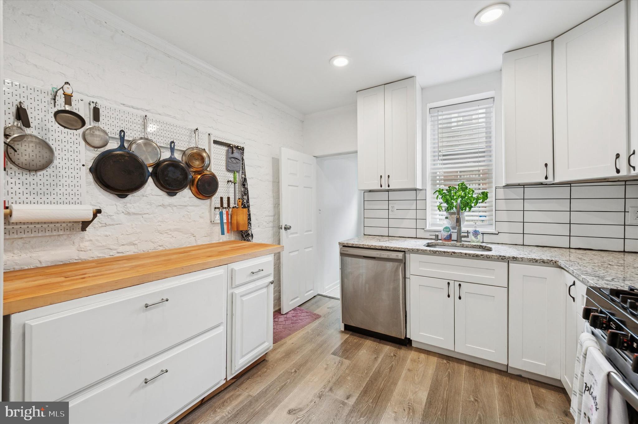 COBBS CREEK - Residential