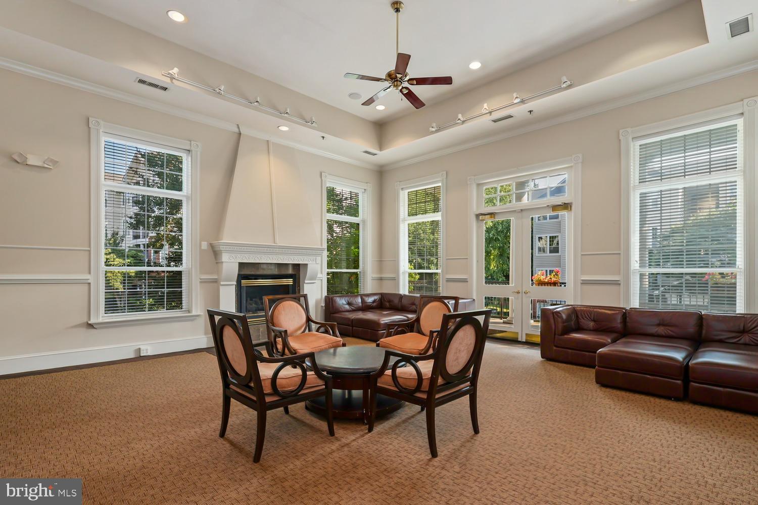 GATES OF MCLEAN - Residential