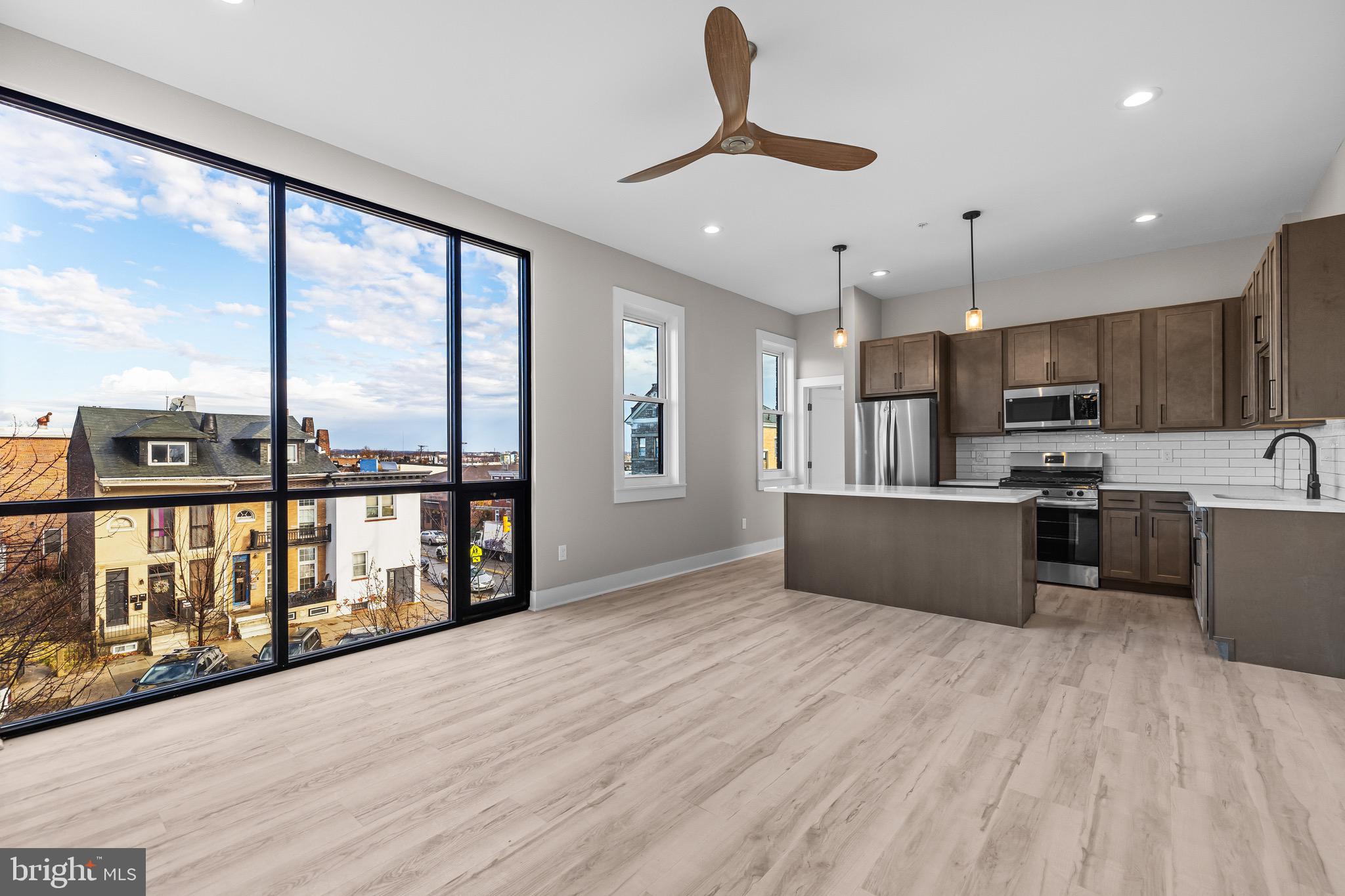 HIGHLANDTOWN - Residential Lease