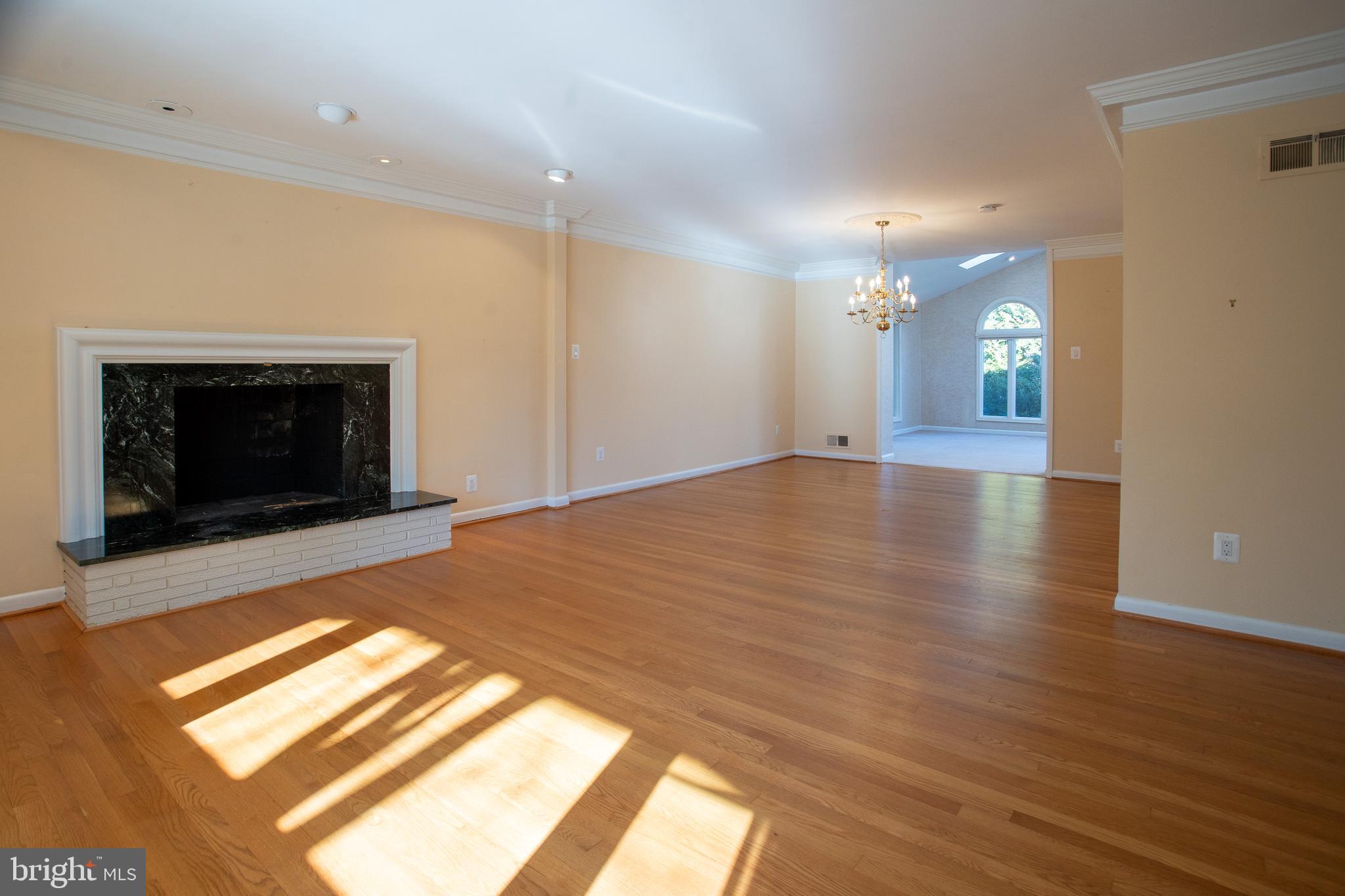 KENWOOD PARK - Residential Lease