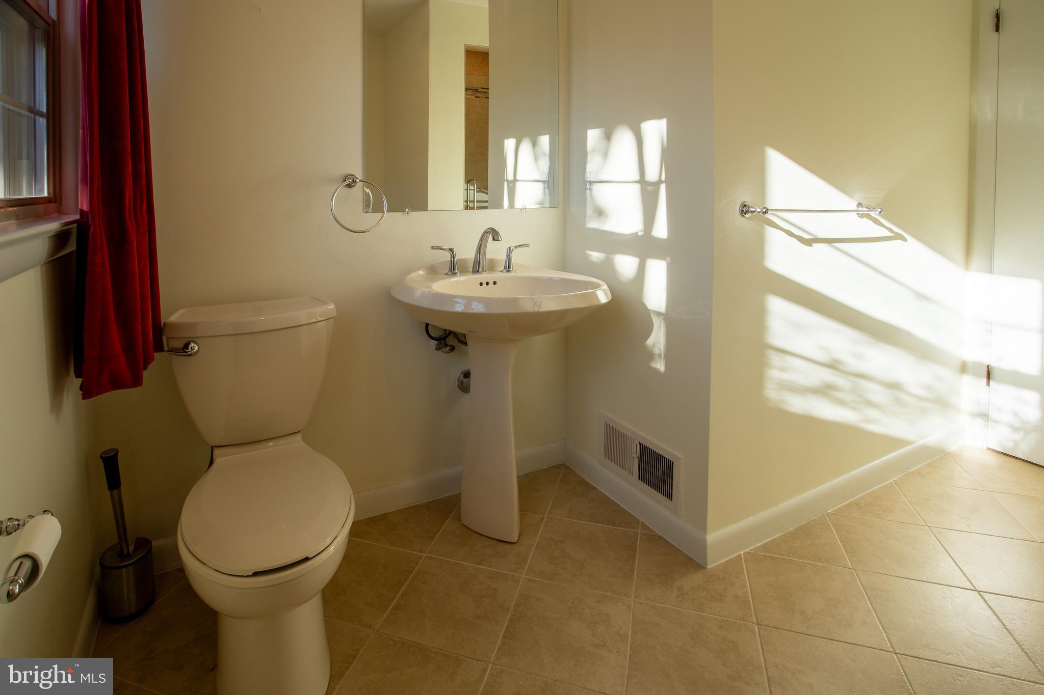 KENWOOD PARK - Residential Lease