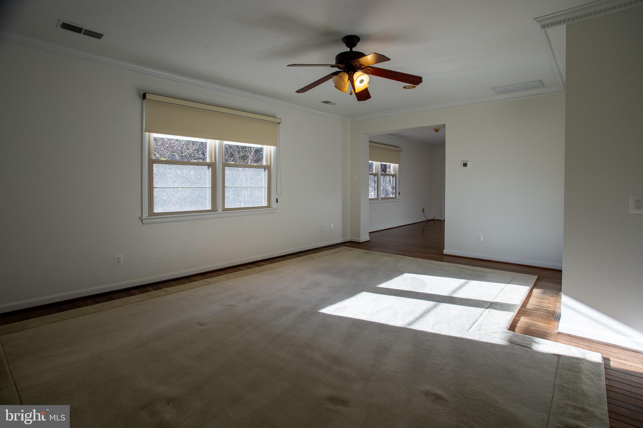 KENWOOD PARK - Residential Lease