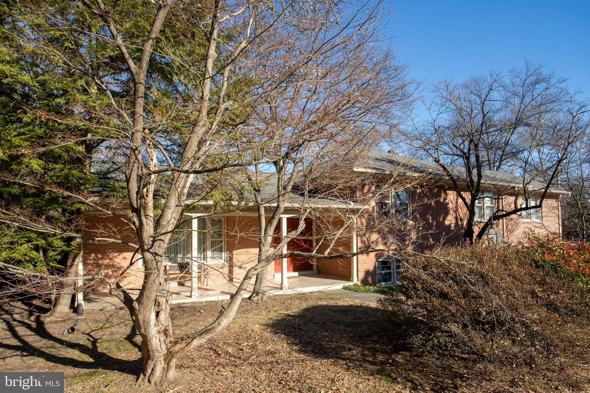 KENWOOD PARK - Residential Lease