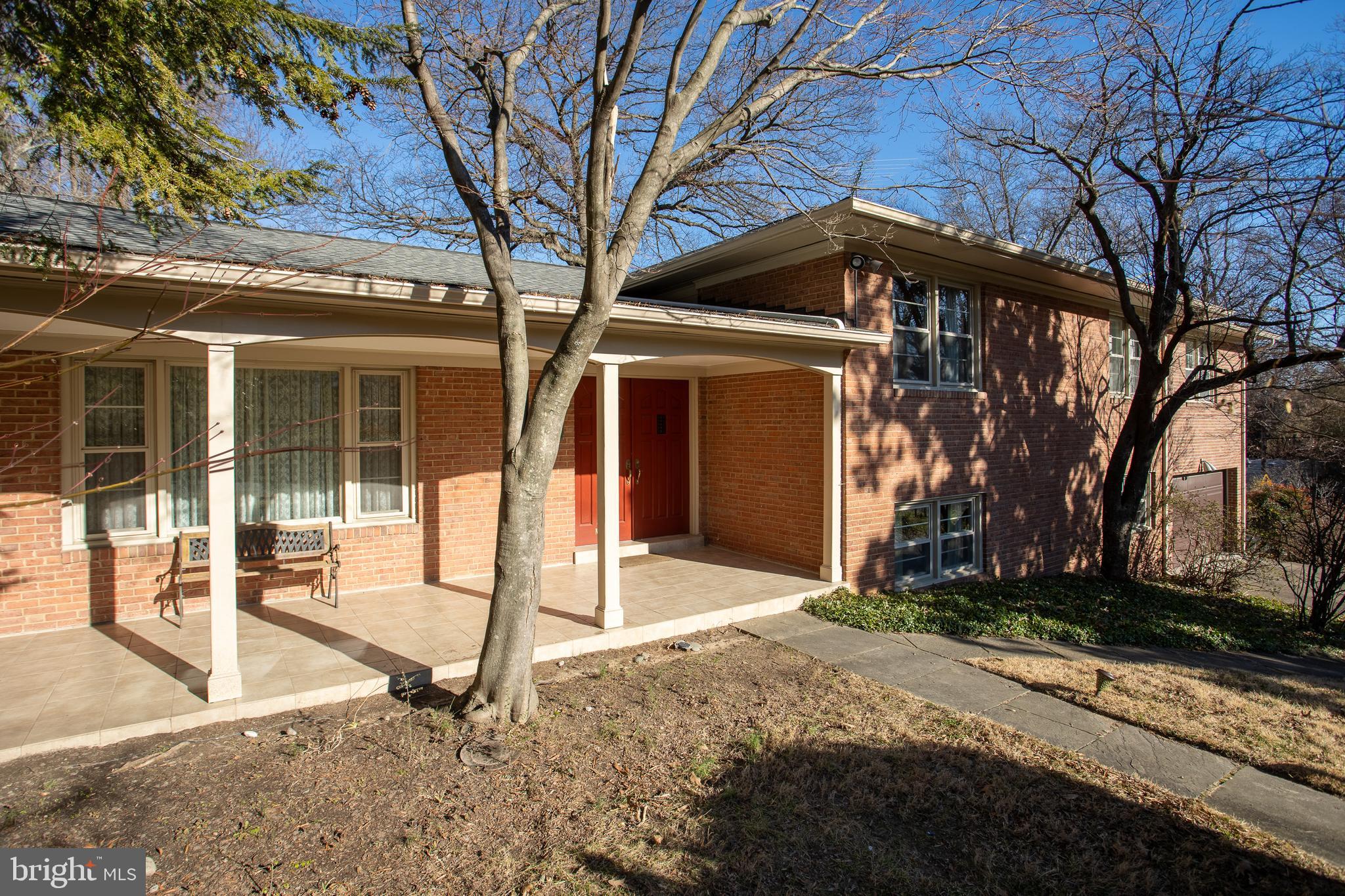 KENWOOD PARK - Residential Lease