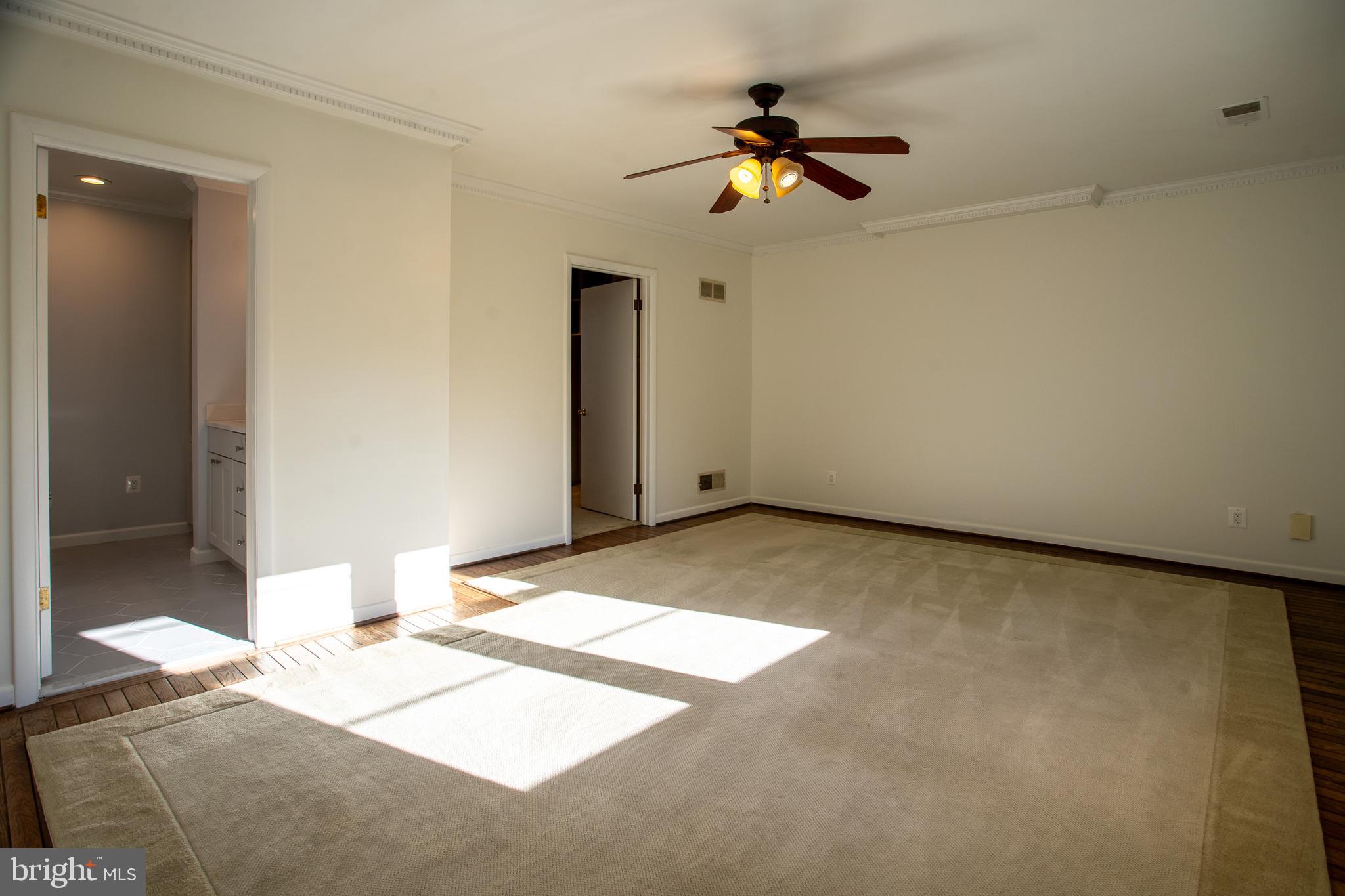 KENWOOD PARK - Residential Lease