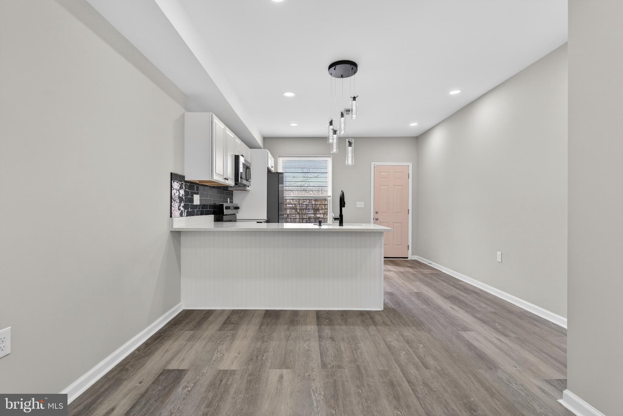 SHIPLEY HILL - Residential