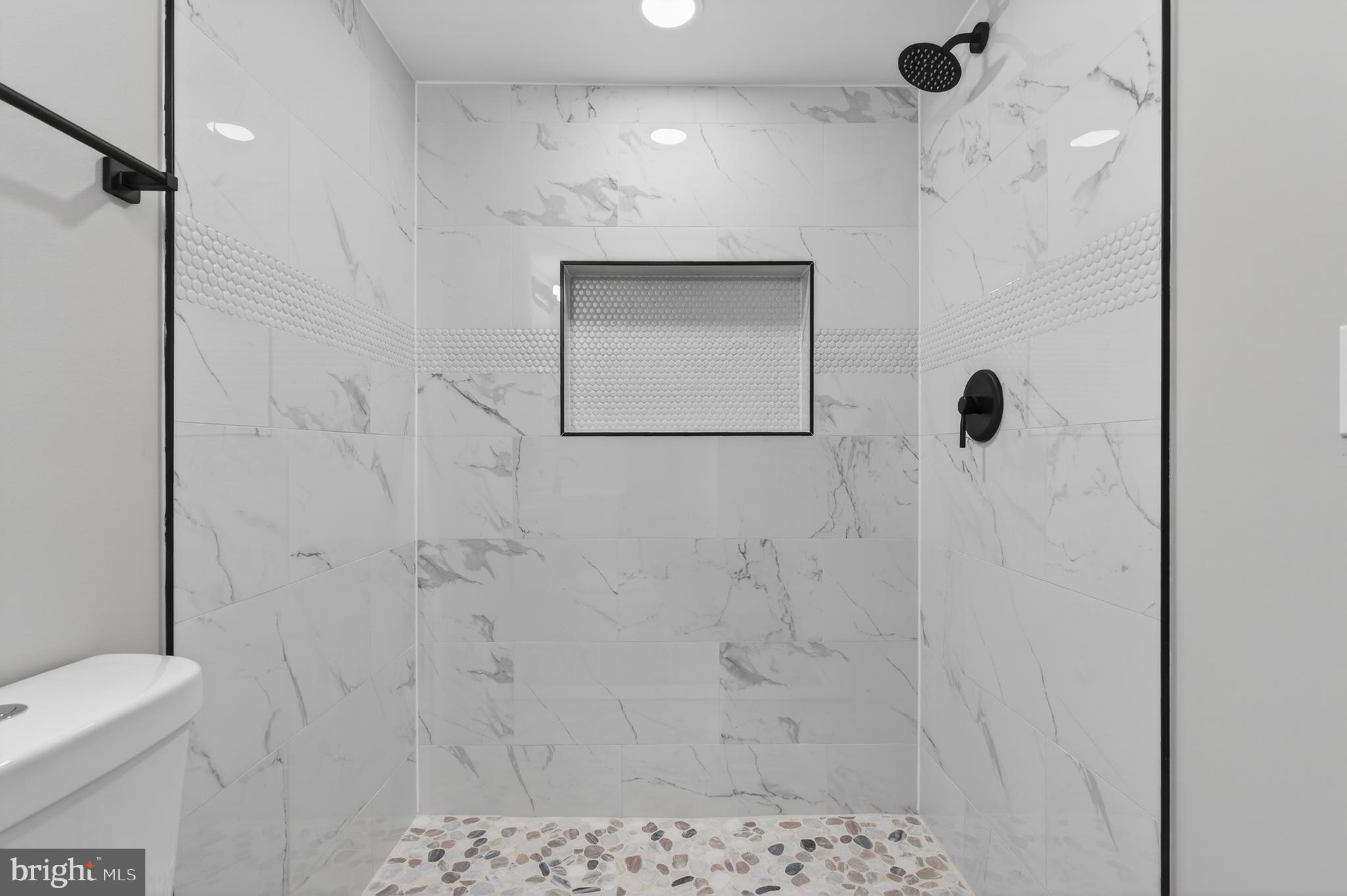 SHIPLEY HILL - Residential