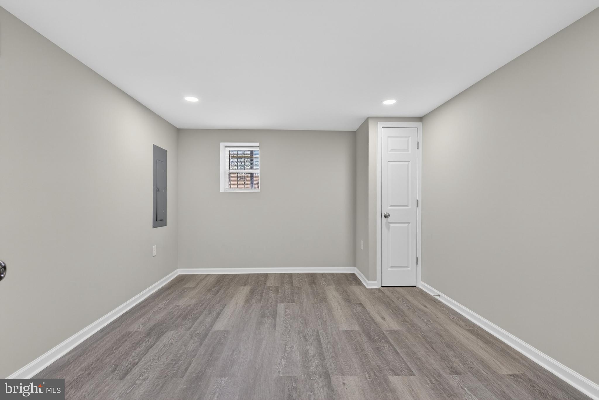 SHIPLEY HILL - Residential