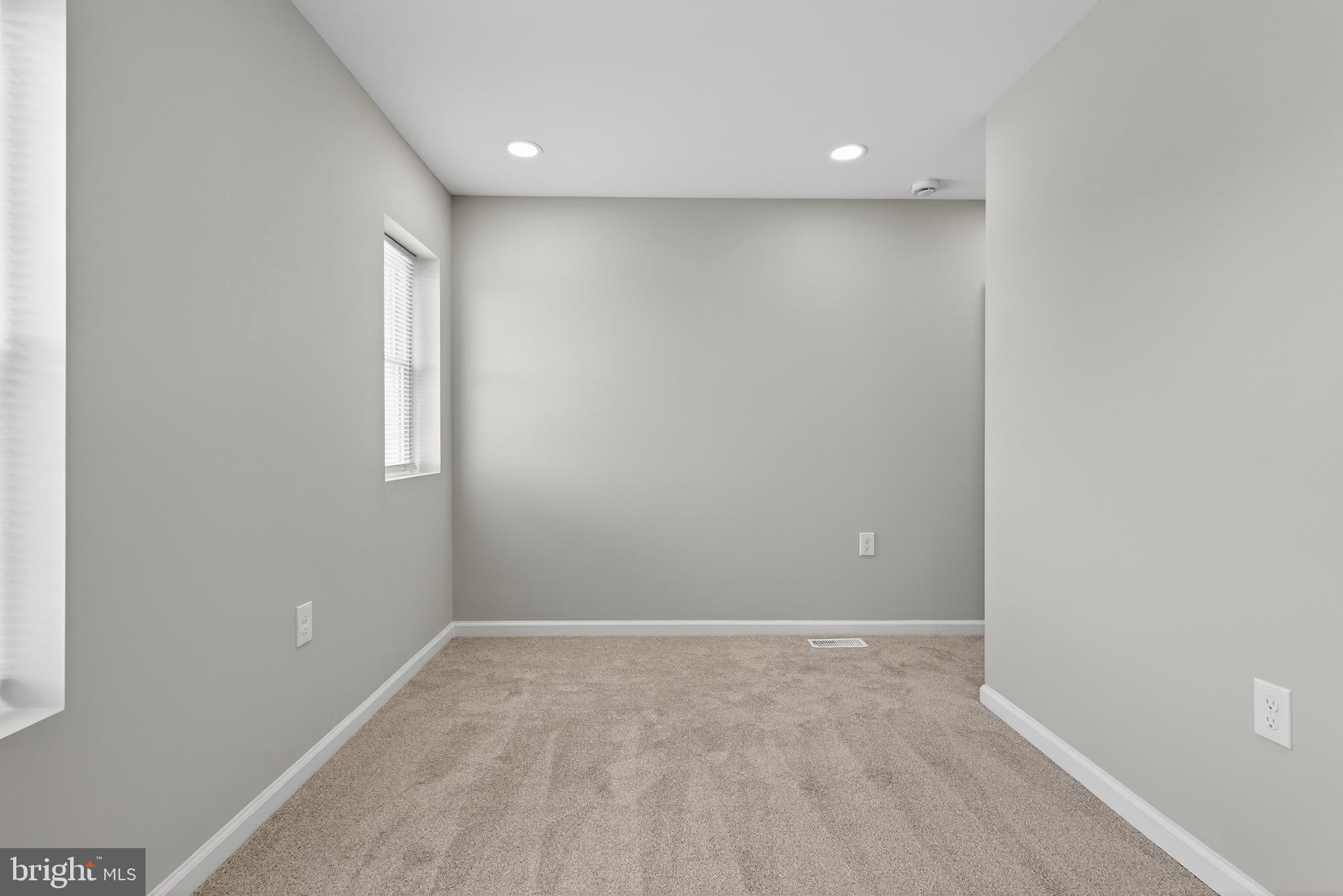 SHIPLEY HILL - Residential