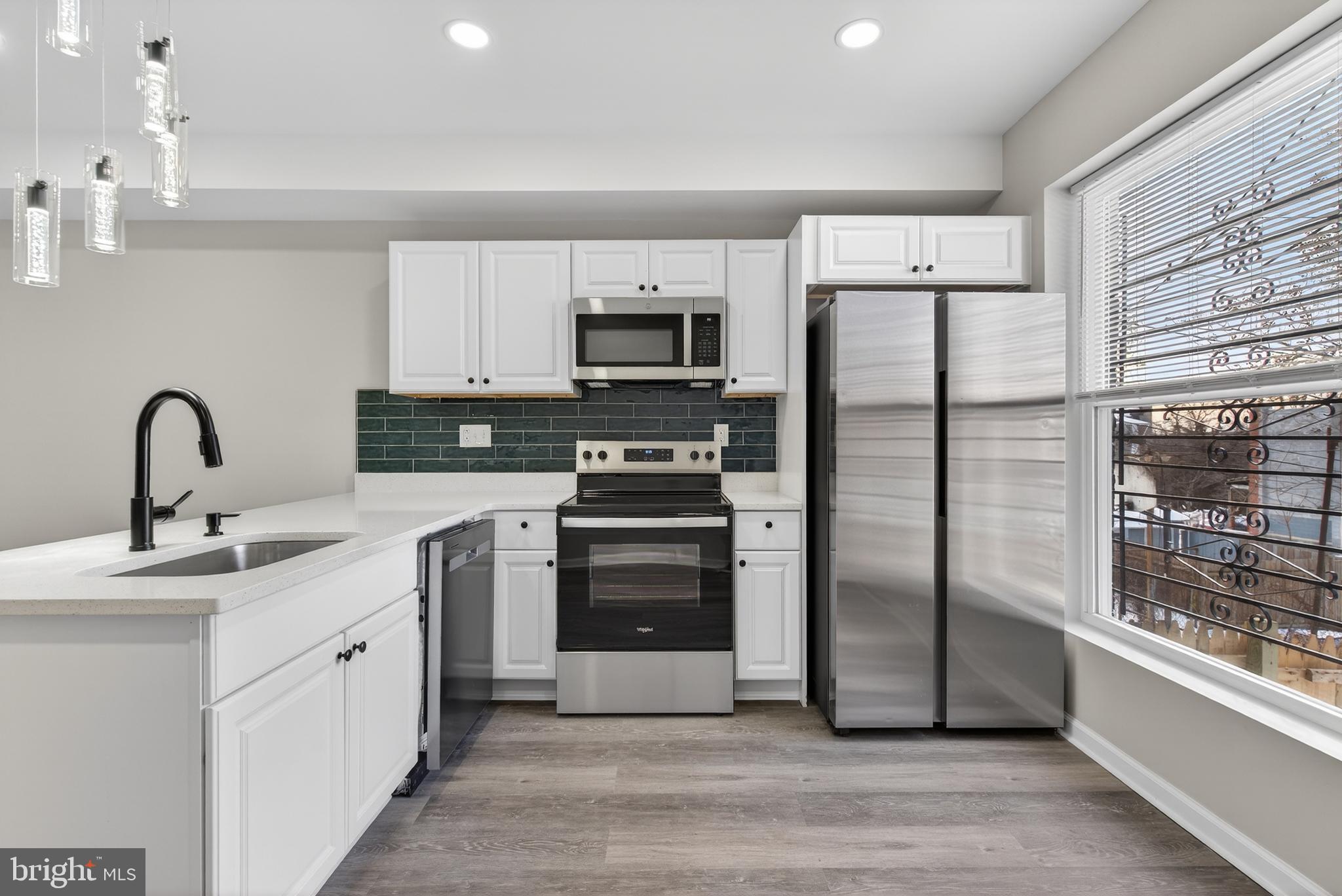 SHIPLEY HILL - Residential