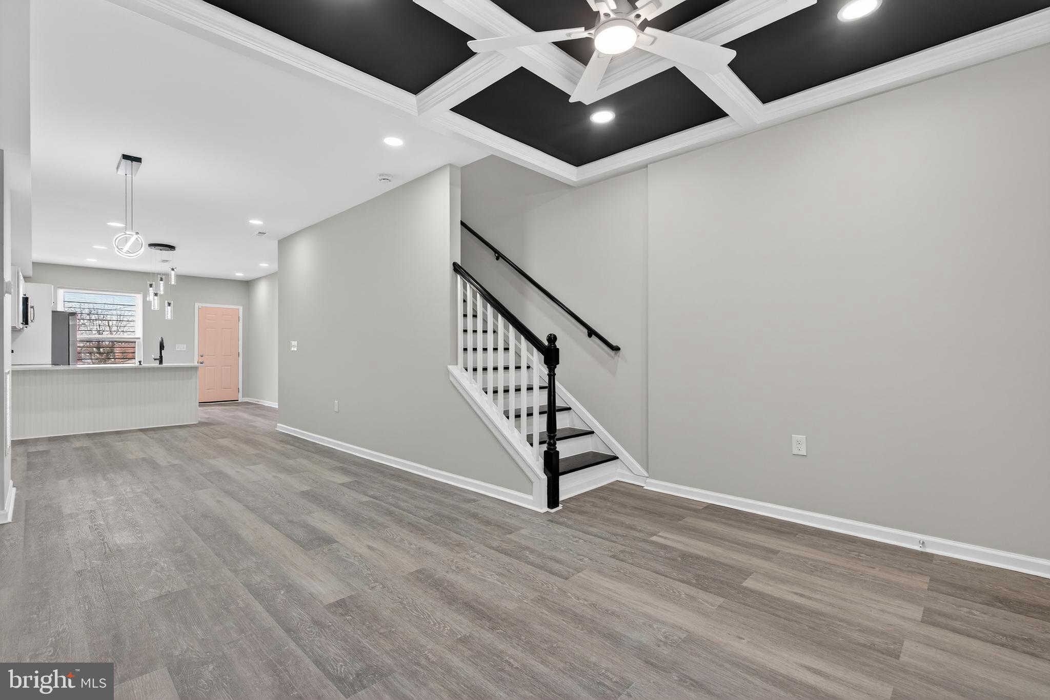 SHIPLEY HILL - Residential