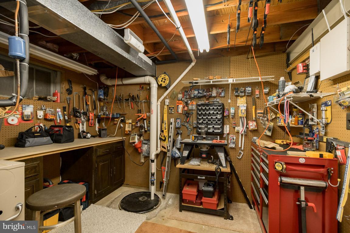 ORANGE HUNT ESTATES - Residential