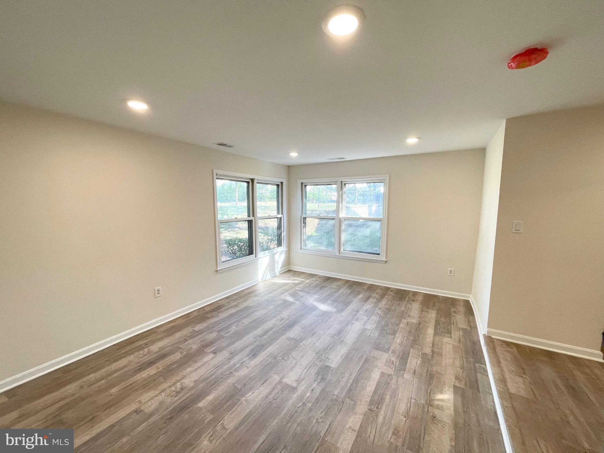 THE VILLAGE AT GREENS OF PATUXENT - Residential