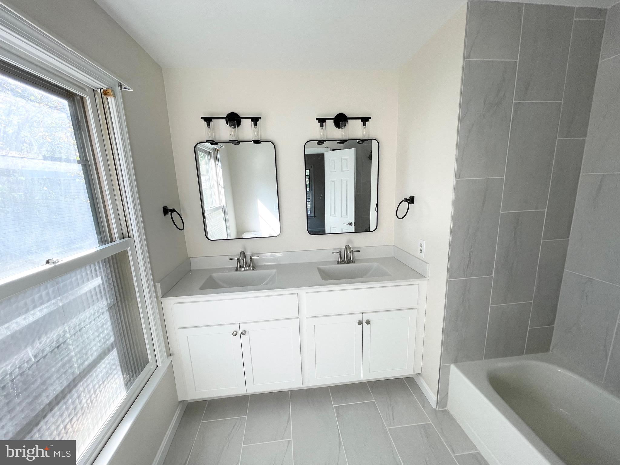 THE VILLAGE AT GREENS OF PATUXENT - Residential