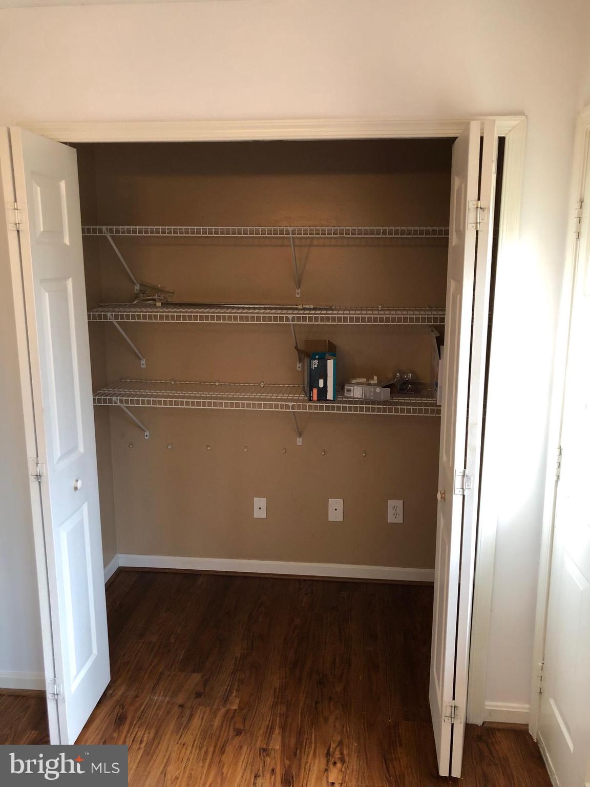 COVENTRY CREEK - Residential Lease