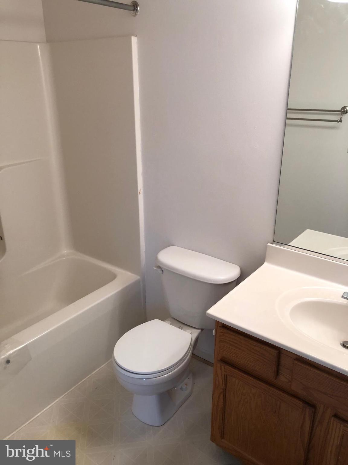 COVENTRY CREEK - Residential Lease