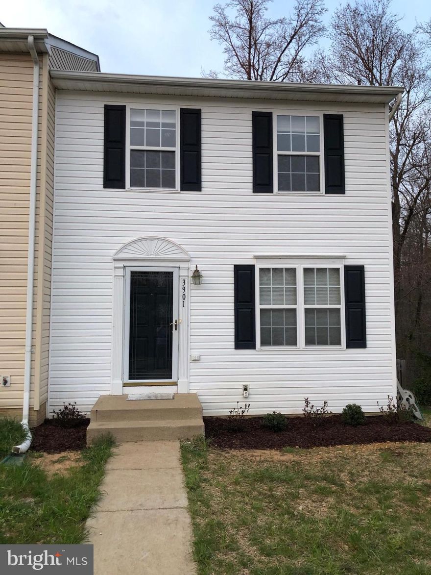 Spacious 3 story end unit townhouse with 4 bedrooms, granite countertops, new flooring and fresh paint throughout. Includes a deck, patio, large fenced yard backing to trees and 2 reserved parking spots. Community includes a pool and playground.