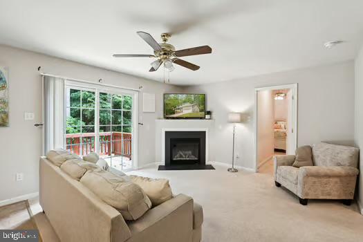 PRESIDENTIAL LAKES - Residential