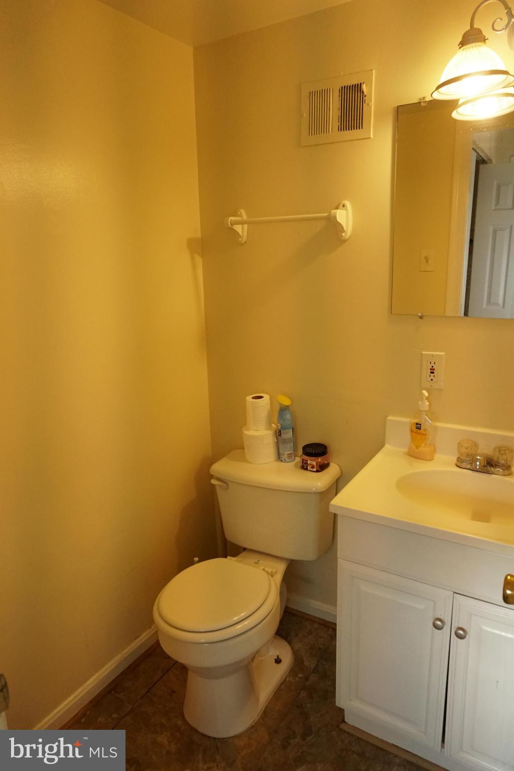 GEORGETOWN WOODS - Residential