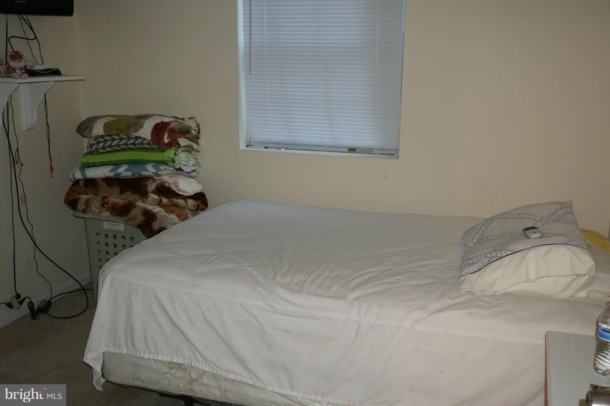 GEORGETOWN WOODS - Residential