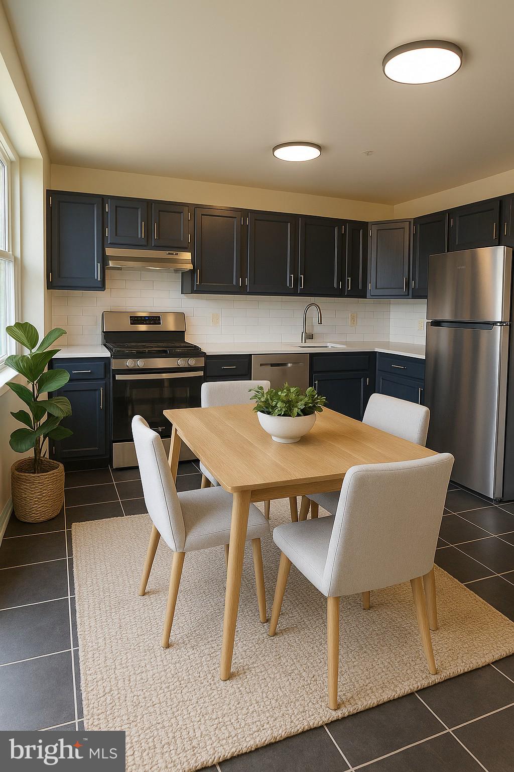 1218 PERRY STREET NE 202