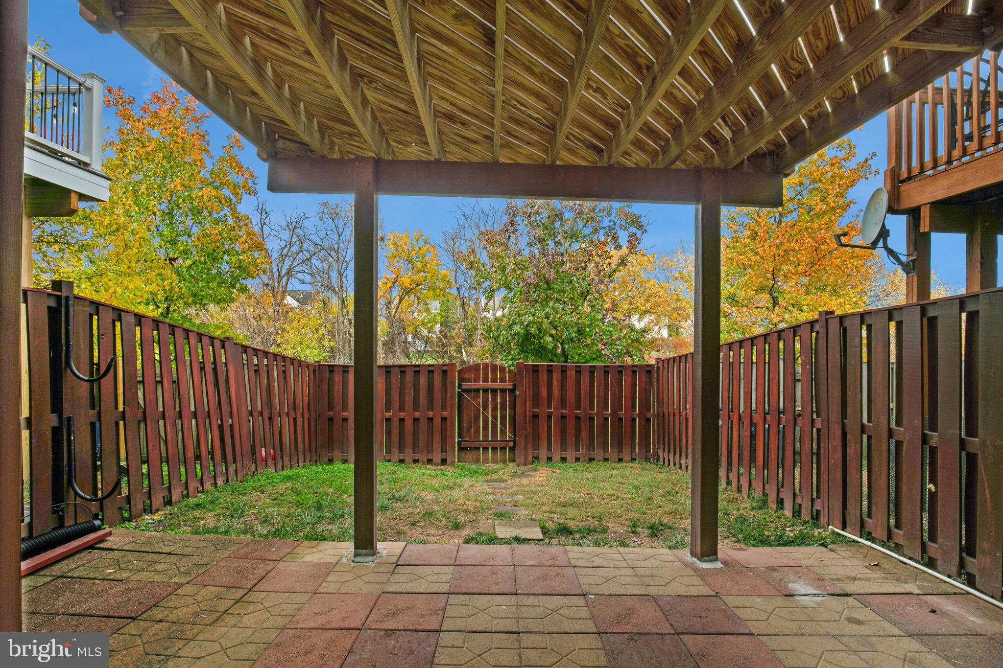 CROSSROADS MANOR - Residential Lease