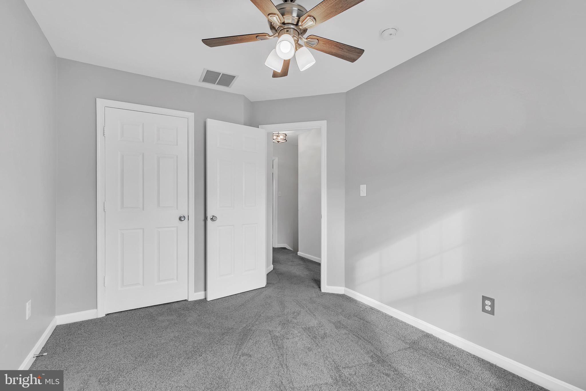 CROSSROADS MANOR - Residential Lease