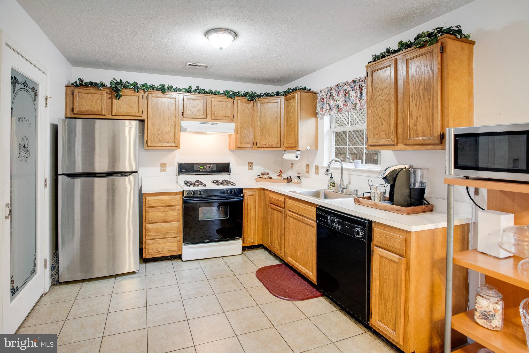 POTOMAC HILLS - Residential